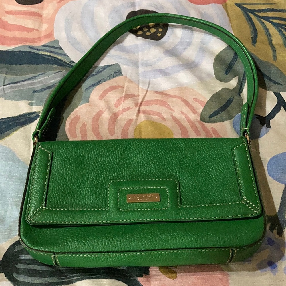 Green Kate Spade shoulder purse.